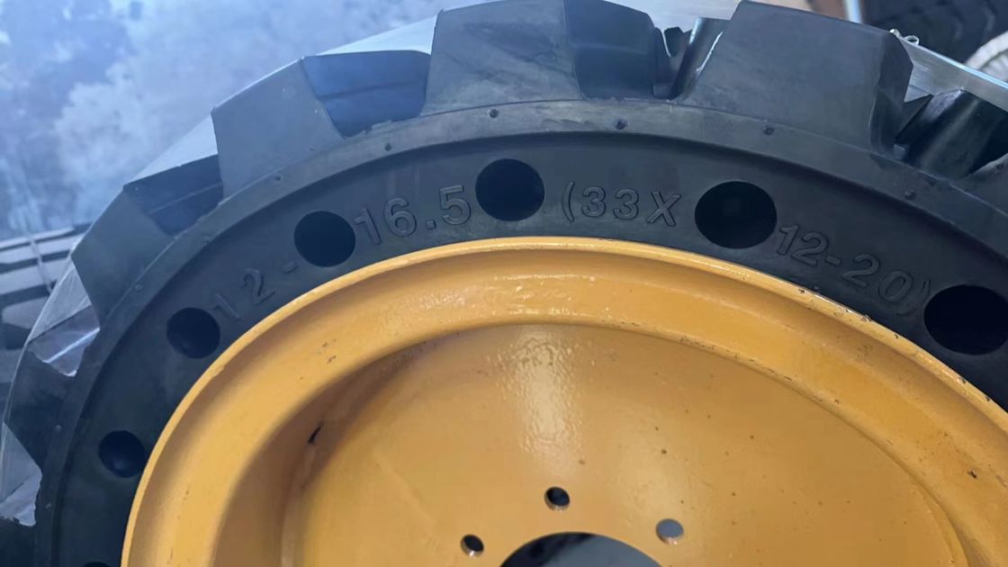 Skid Steer Solid Tyres 10-16.5  12-16.5 Skid steer loader tires for Bobcat skid loaders , CAT skid loader , DEERE , JCB